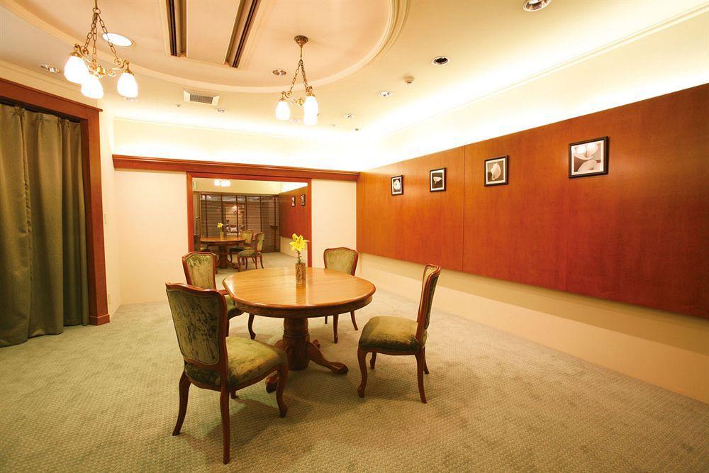 נגויה Cypress Garden Hotel מראה חיצוני תמונה